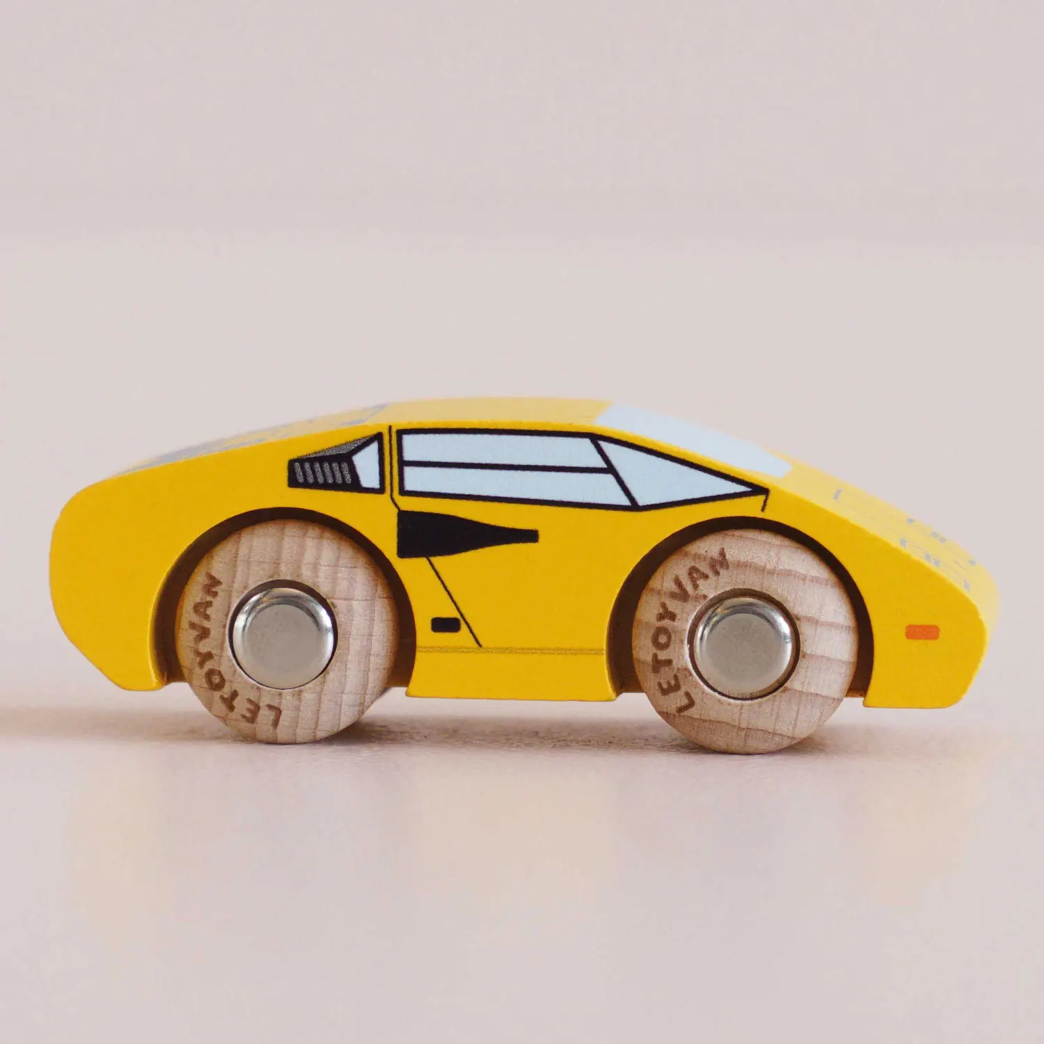 GT80 Lando-Le Toy Van (LTV)