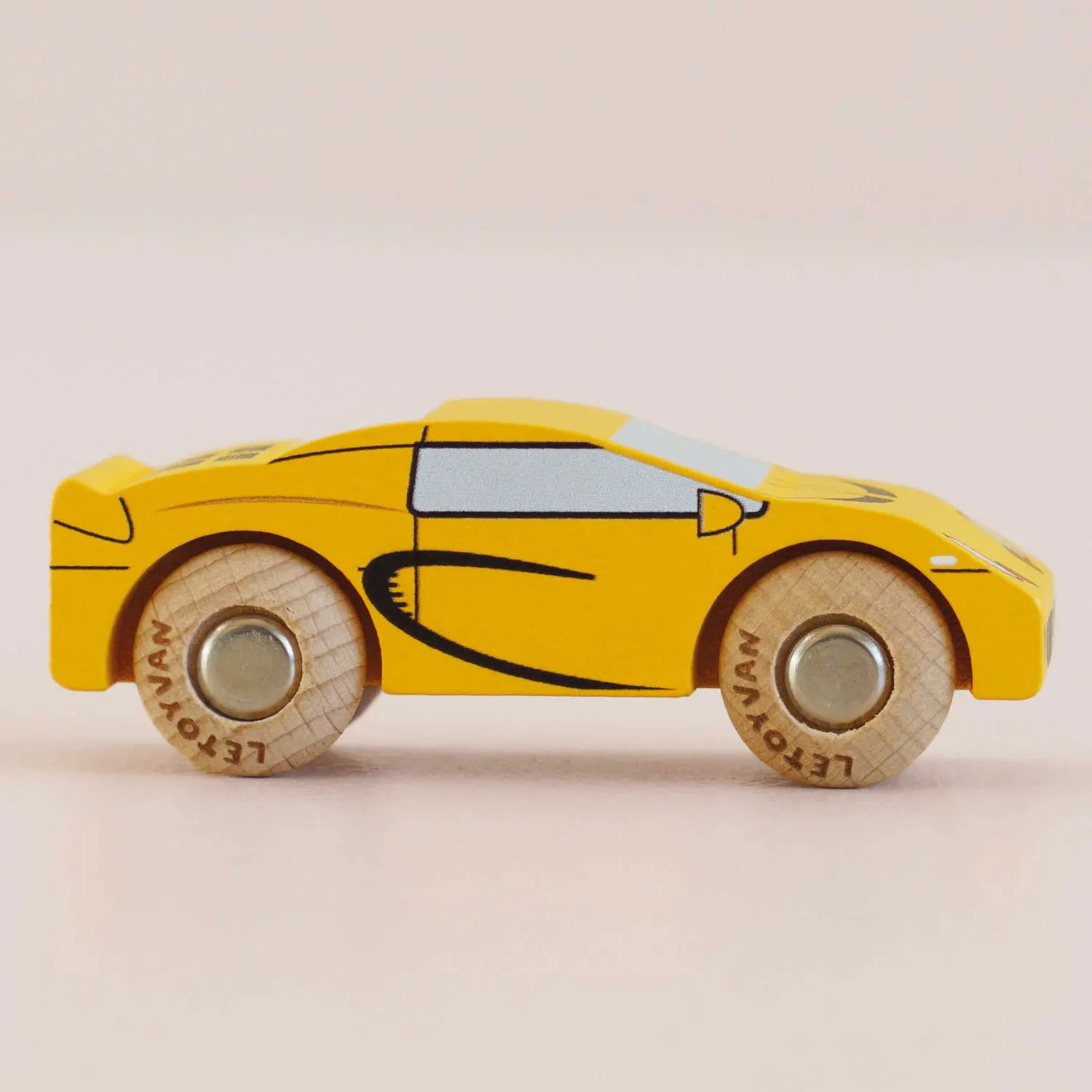 GT105 Louis-Le Toy Van (LTV)