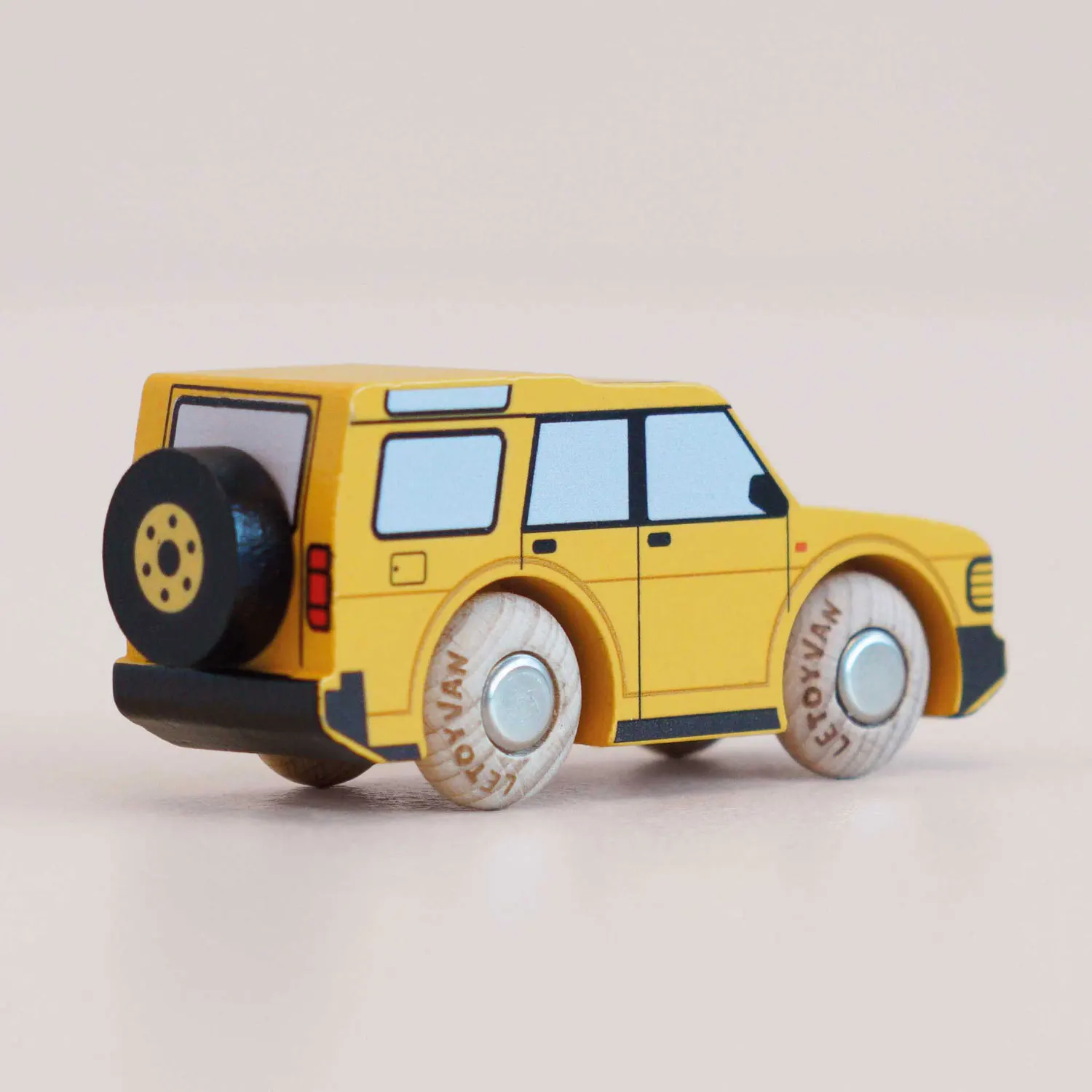 GT195 Riley-Le Toy Van (LTV)