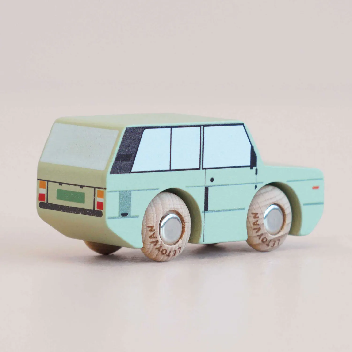 GT155 Rory-Le Toy Van (LTV)