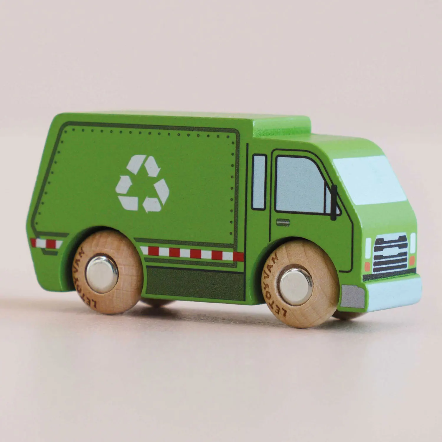 GT200 Rudy-Le Toy Van (LTV)