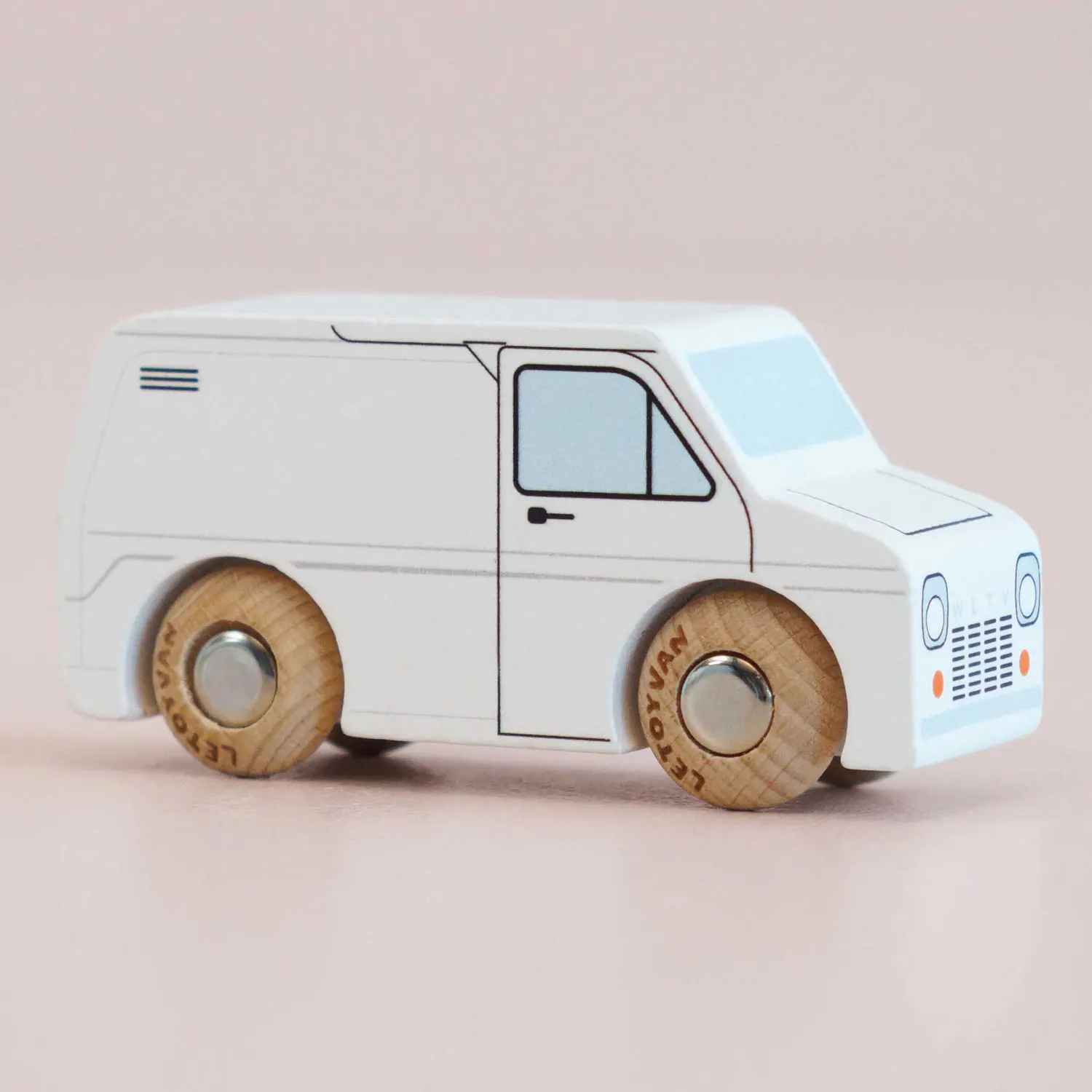 GT175 Frank-Le Toy Van (LTV)