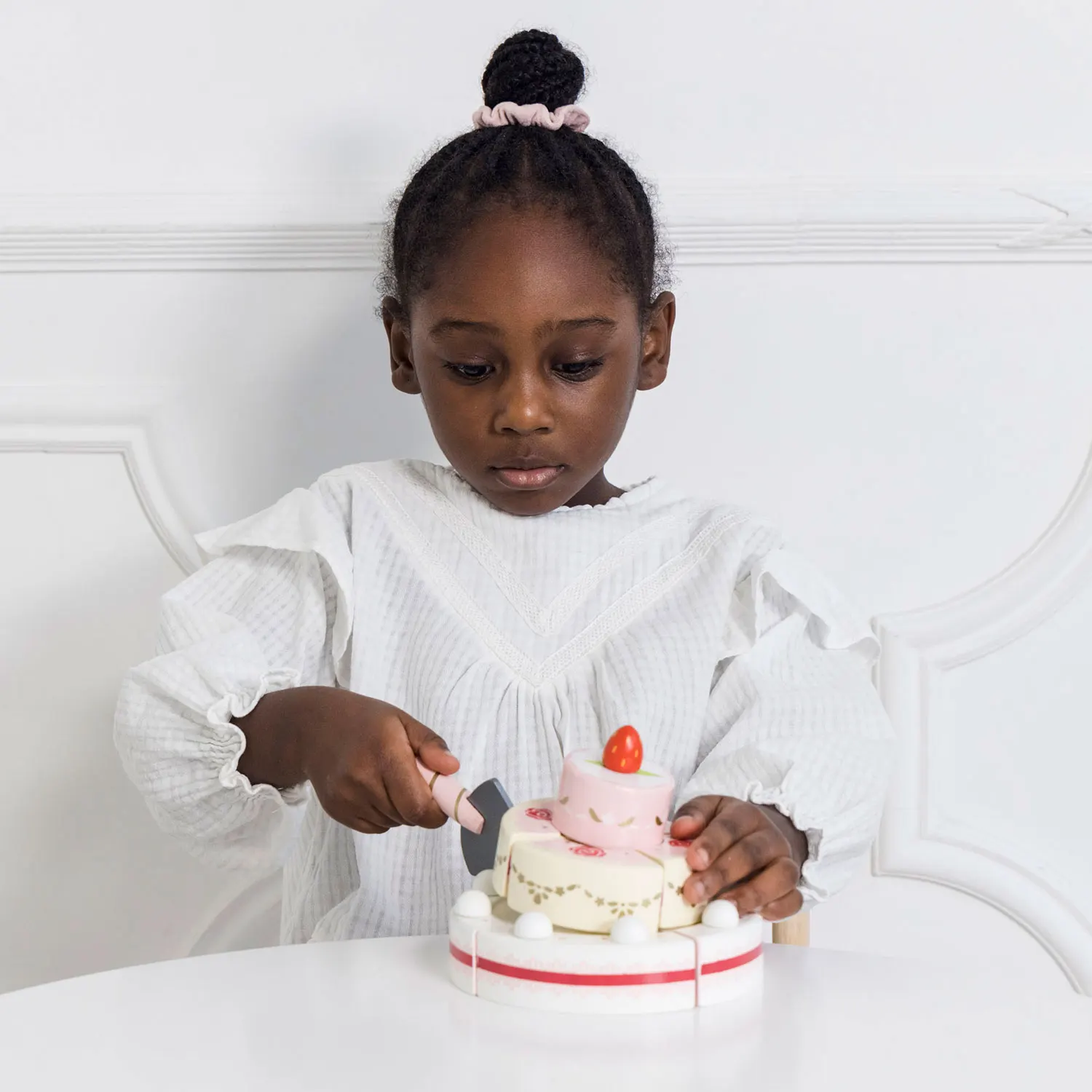 Hochzeitstorte mit Erdbeeren / Sliceable Wedding Cake-Le Toy Van (LTV)