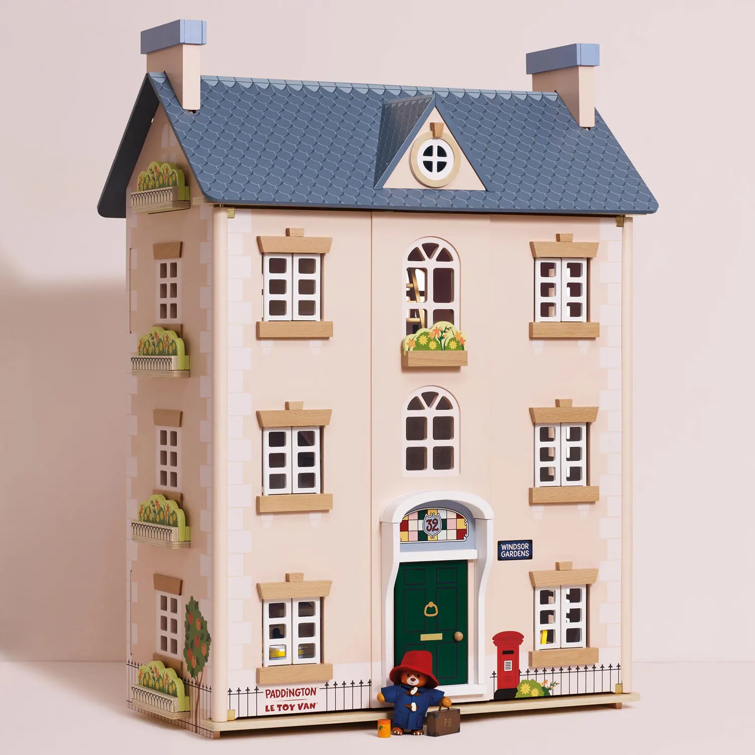 Paddington 32 Windsor Gardens Dolls House