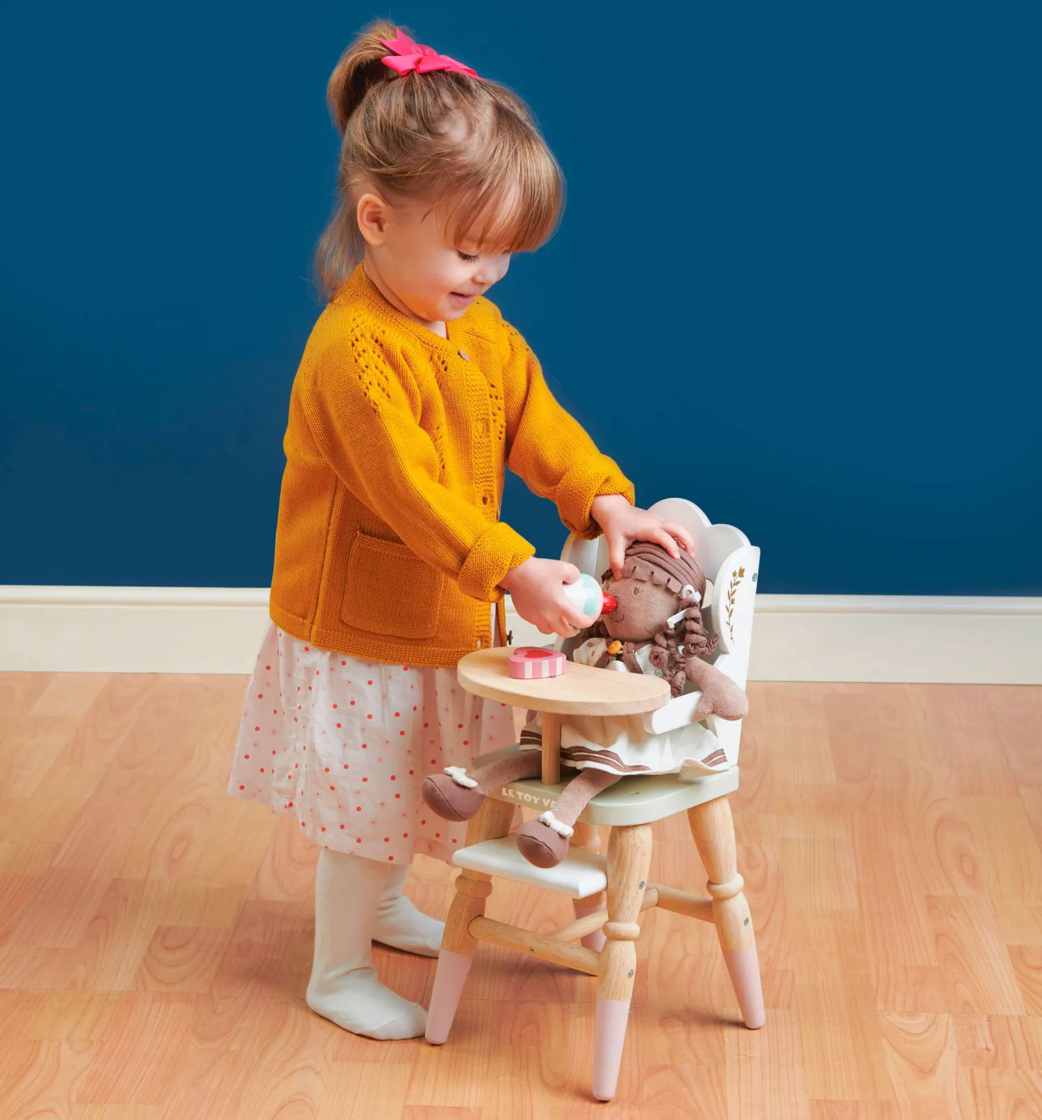Hochstuhl für Puppen / Dolls Wooden High Chair-Le Toy Van (LTV)