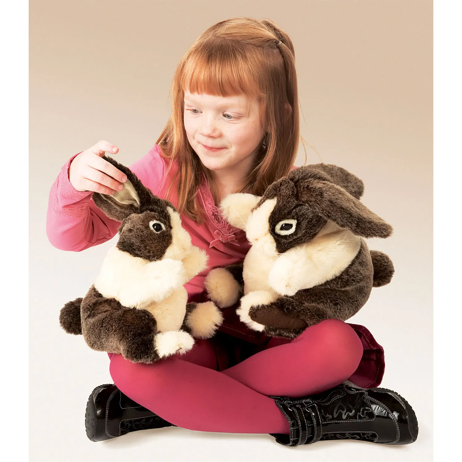 Dutch Hase / Dutch Rabbit-Folkmanis® Puppets