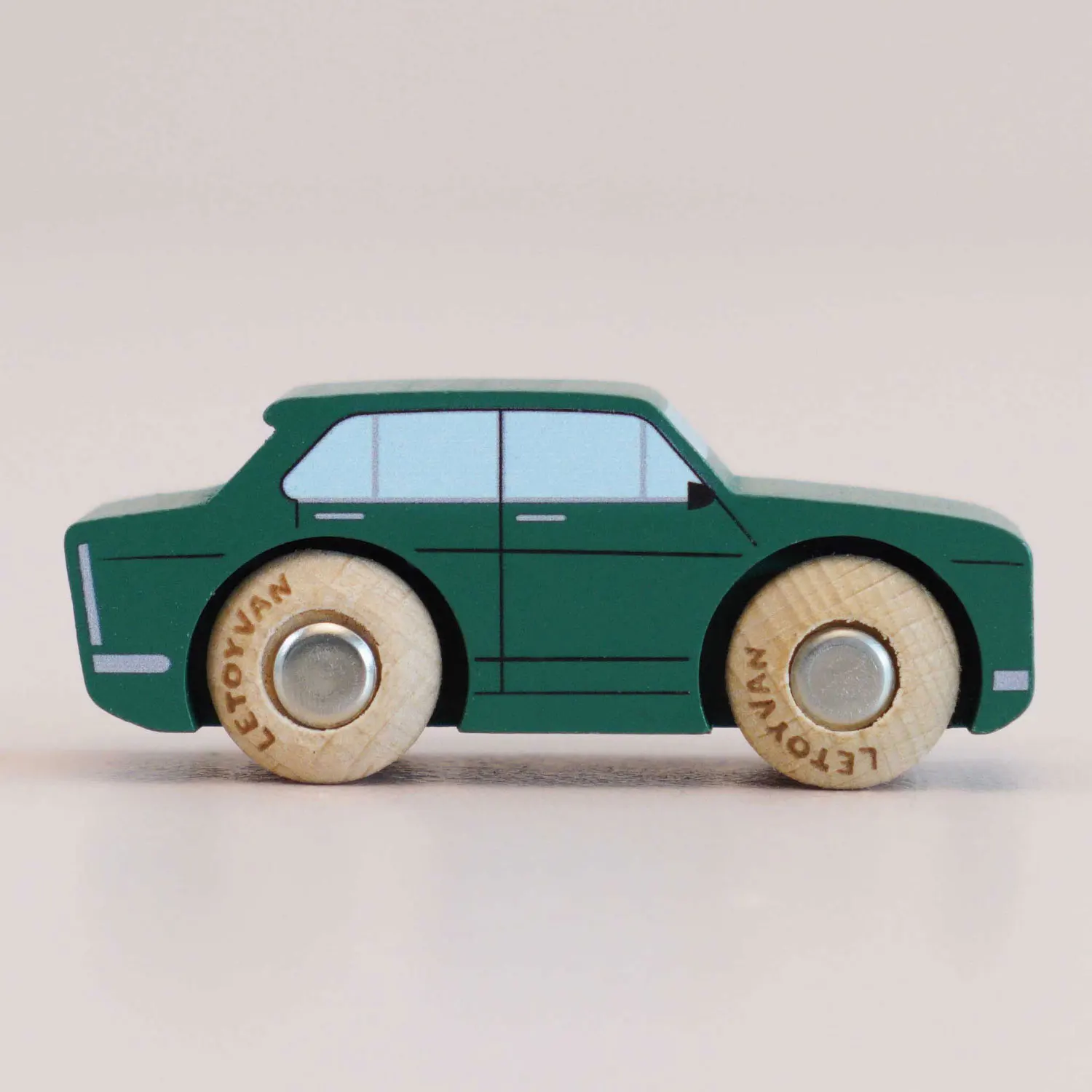 GT20 Tommy-Le Toy Van (LTV)