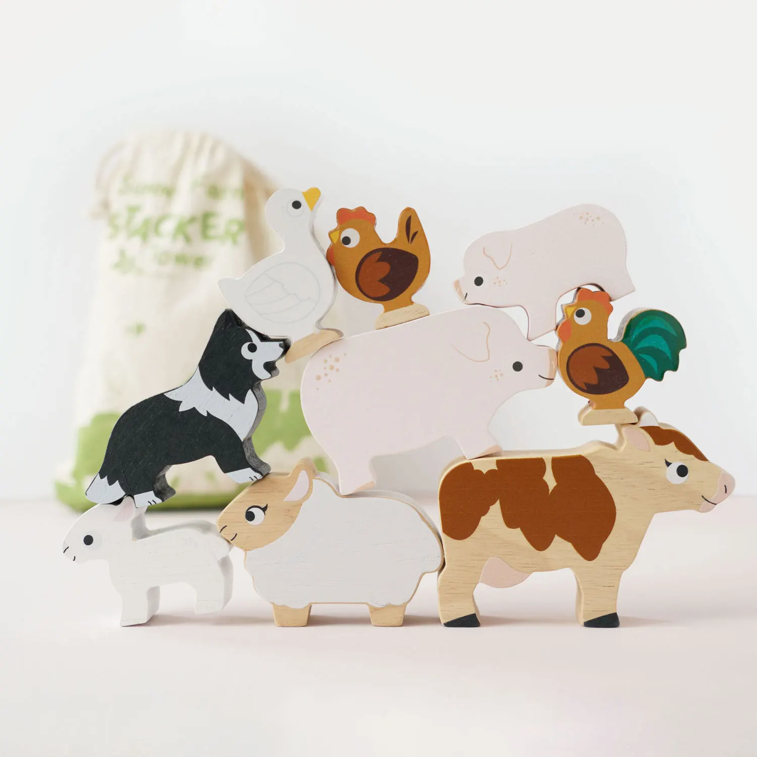 Farmtiere Stapelspiel / Farmyard Stacking Animals & Bag-Le Toy Van (LTV)
