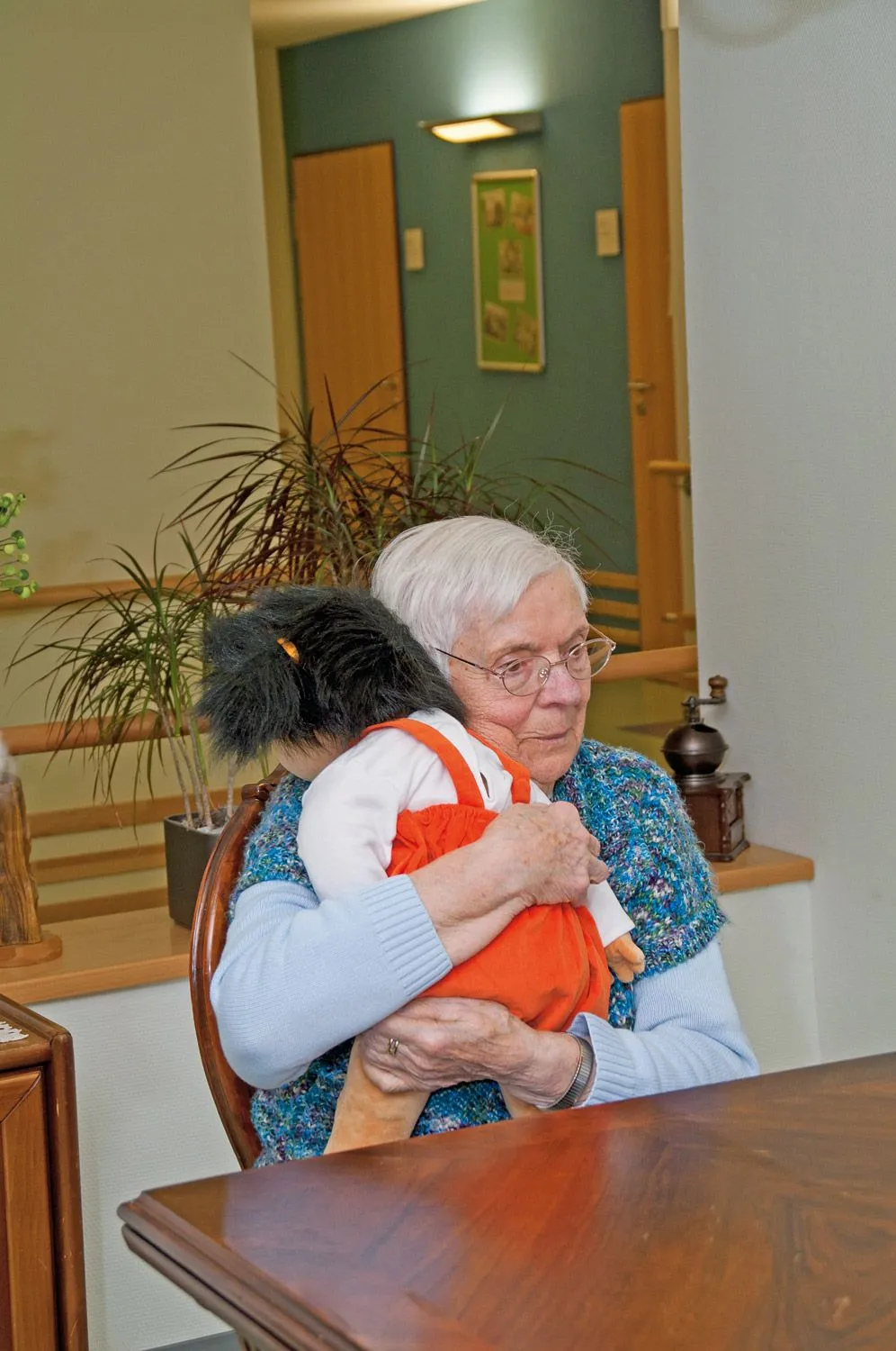 Dusyma Emelie Empathie-Puppe-DUSYMA