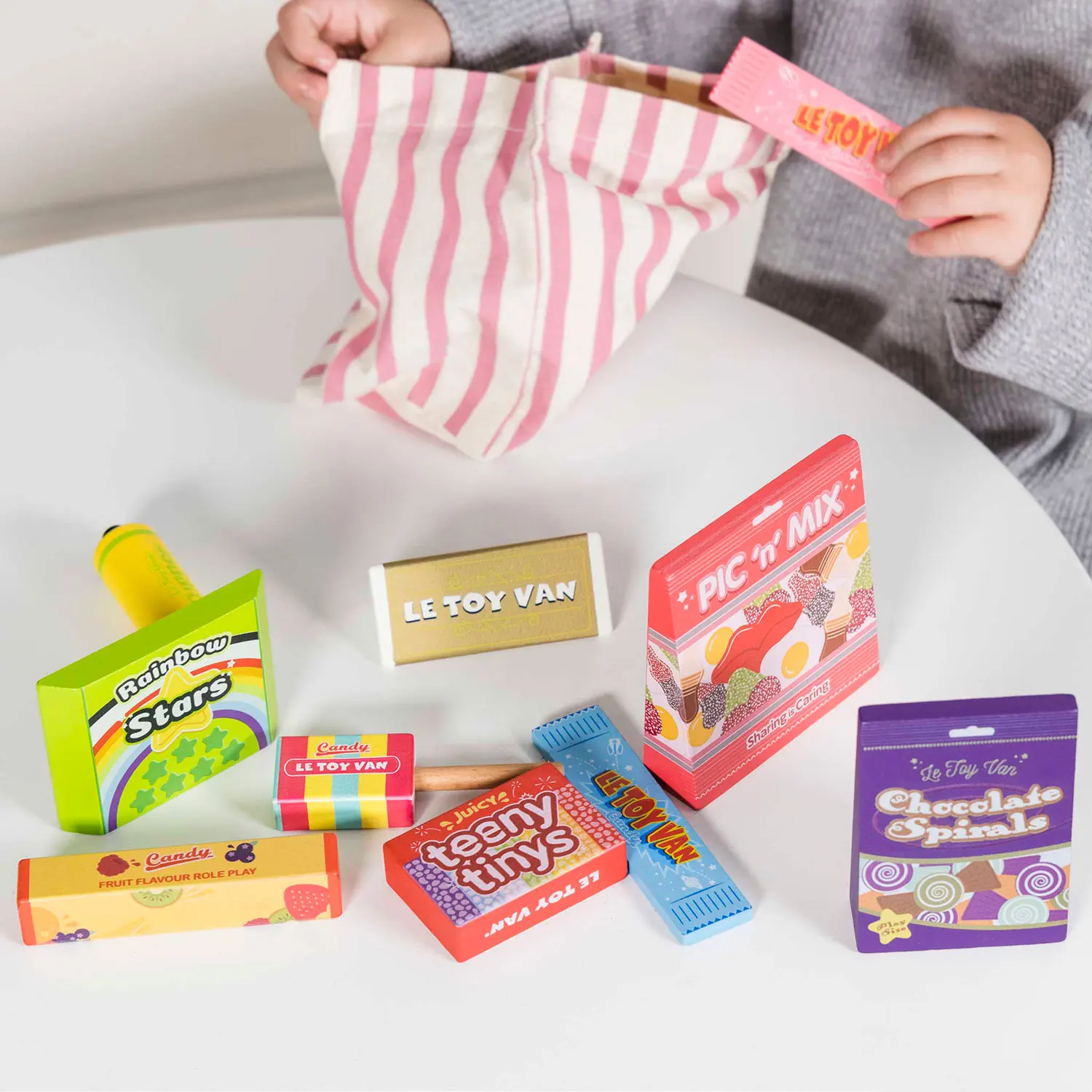 Süßigkeiten & Candy Set / Retro Sweets and Candy Roleplay Set-Le Toy Van (LTV)