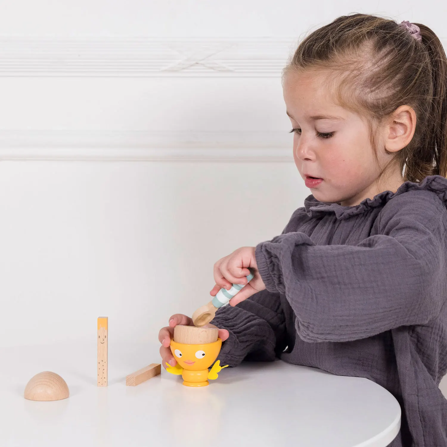 Eierbecherset / Egg Cup & Soliders-Le Toy Van (LTV)