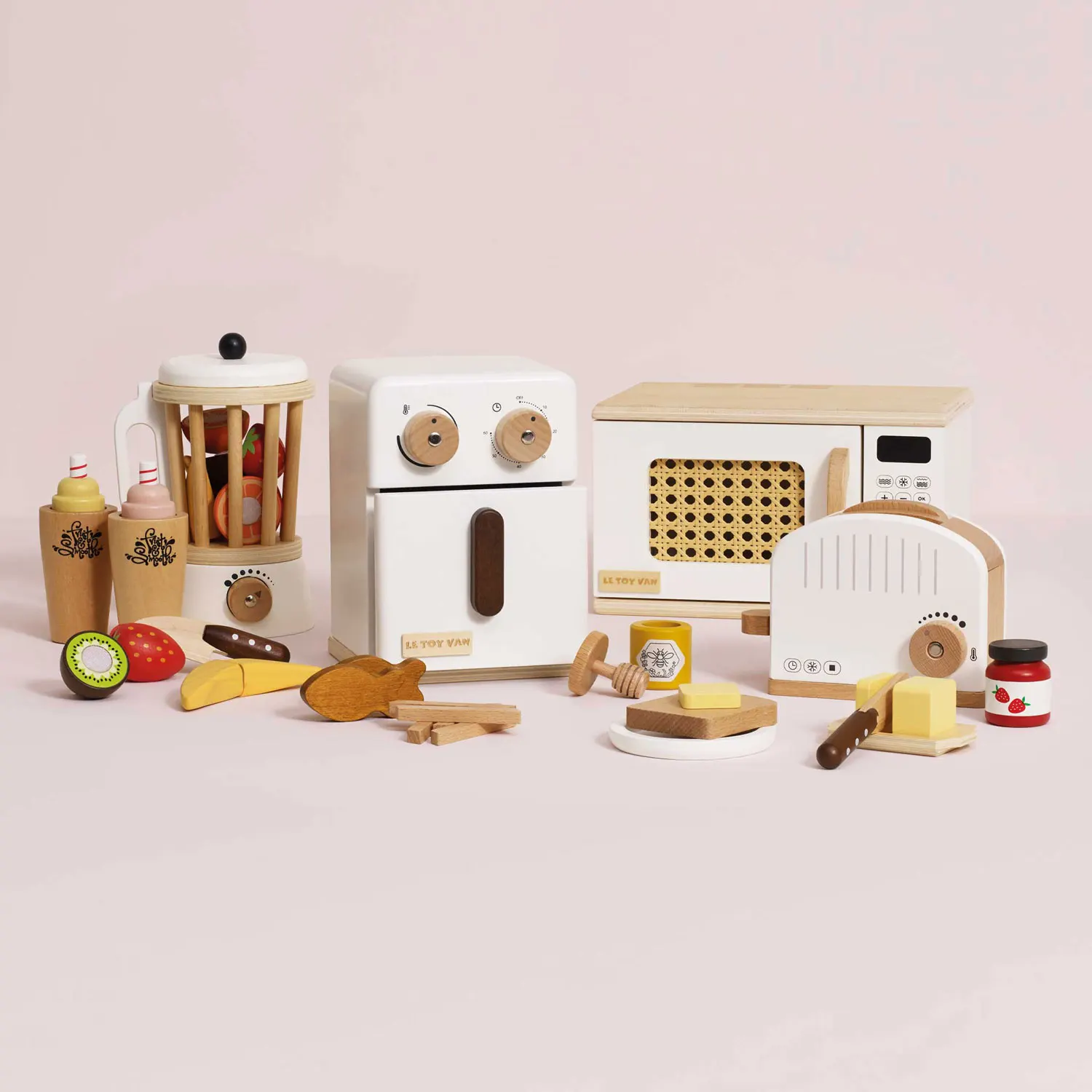 Heißluftfritteuse & Spielzeuglebensmittel / Air Fryer & Playfood
