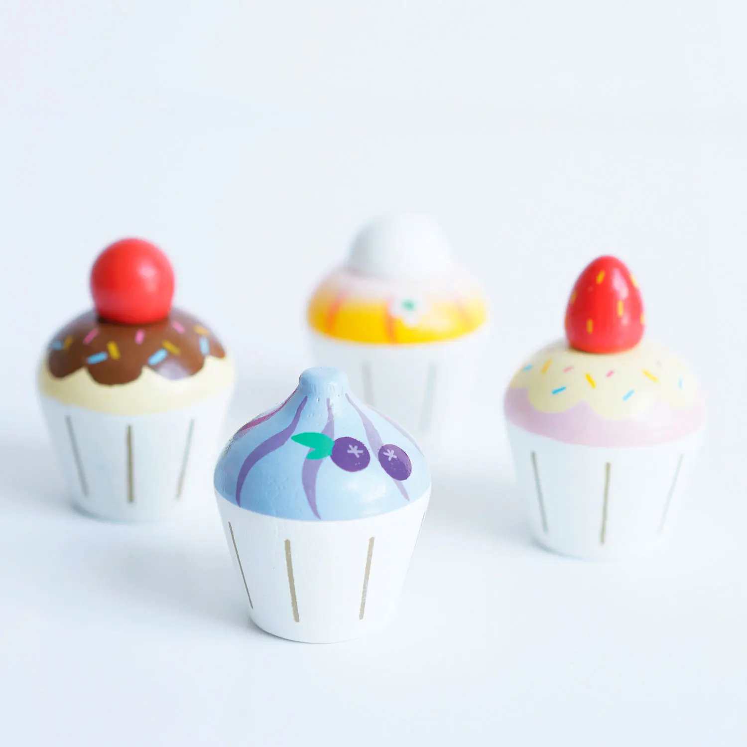 Cupcakes / Wooden Cupcake Play Food Set-Le Toy Van (LTV)
