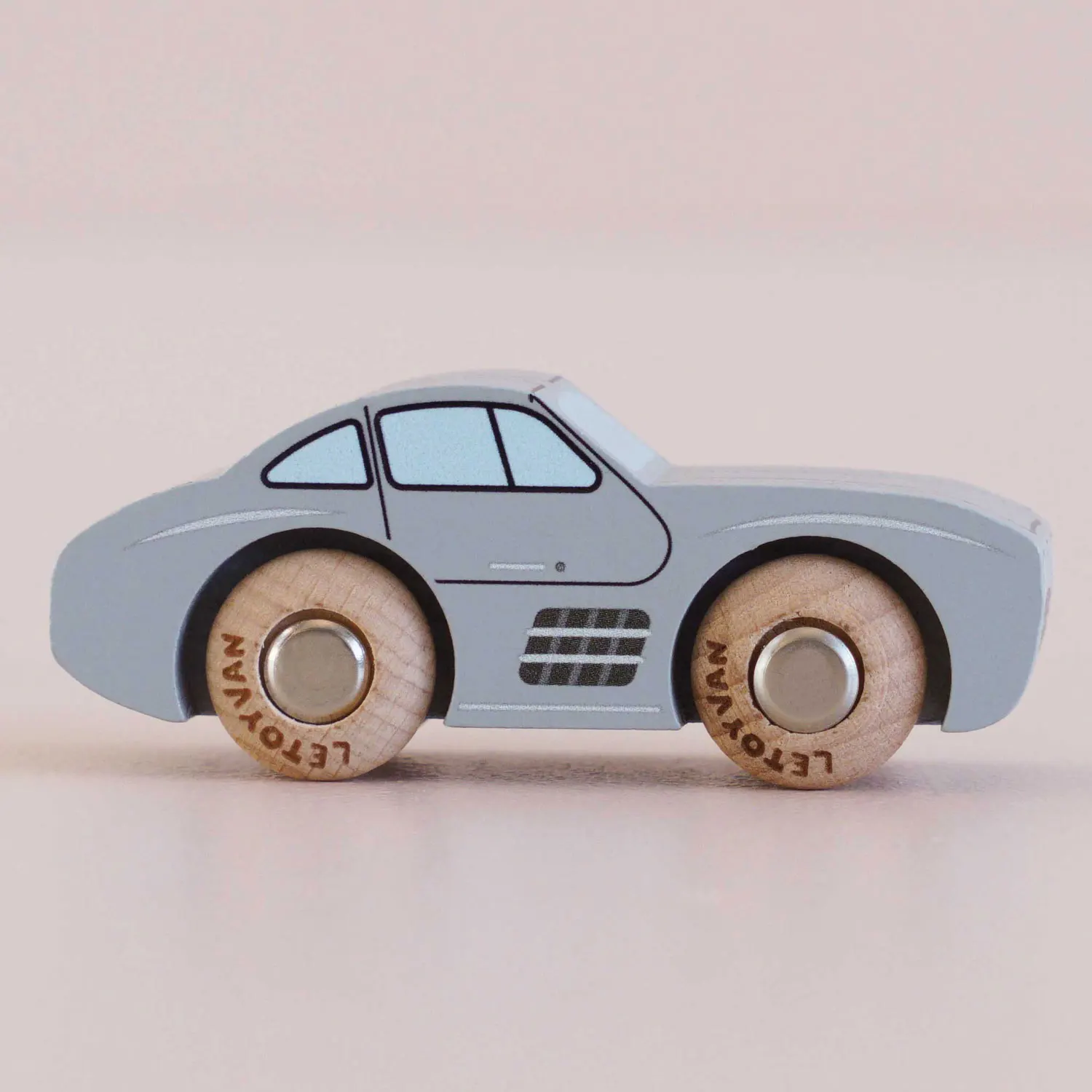 GT85 Mavis-Le Toy Van (LTV)