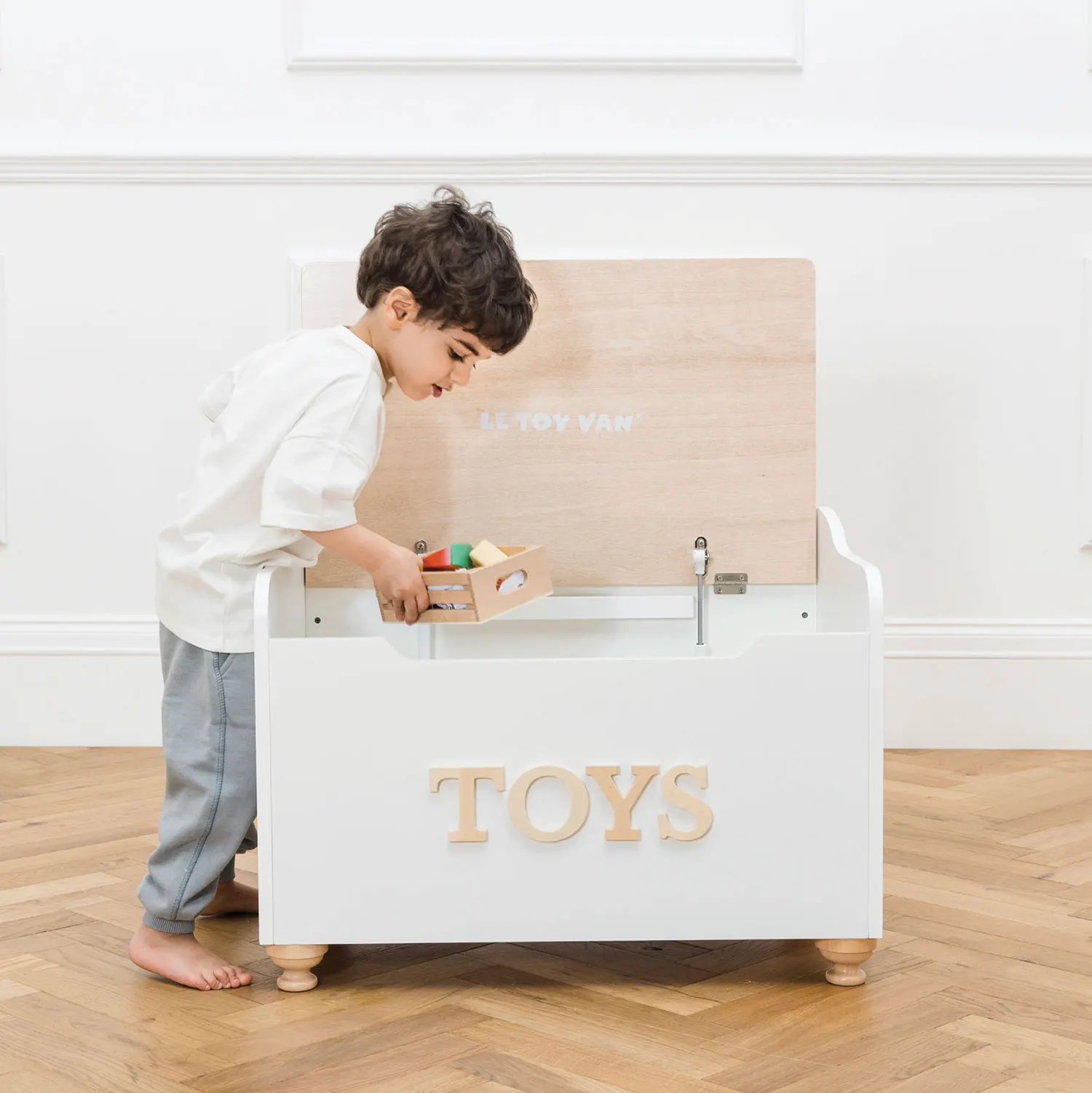 Classic Wooden Toy Chest-Le Toy Van (LTV)