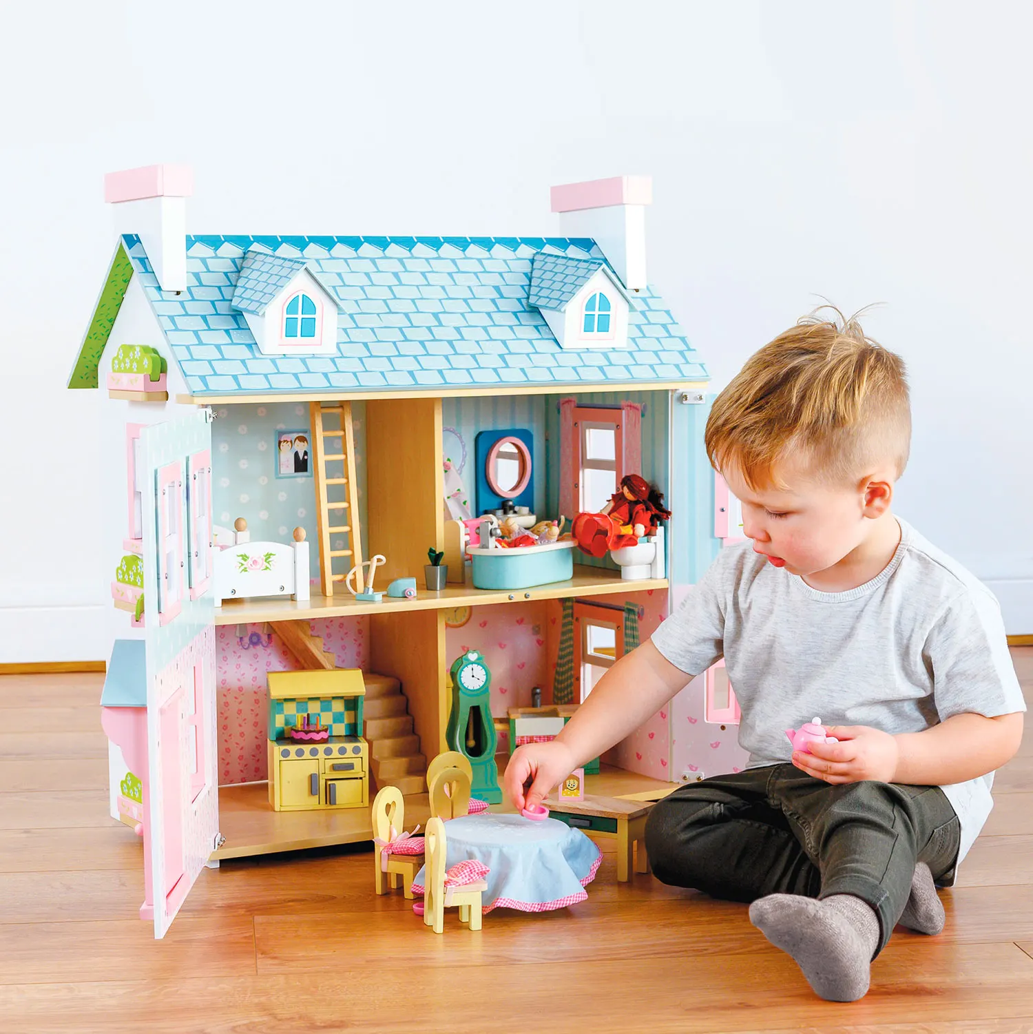 Mayberry Herrenhaus / Mayberry Manor Wooden Dolls House-2022-Le Toy Van (LTV)