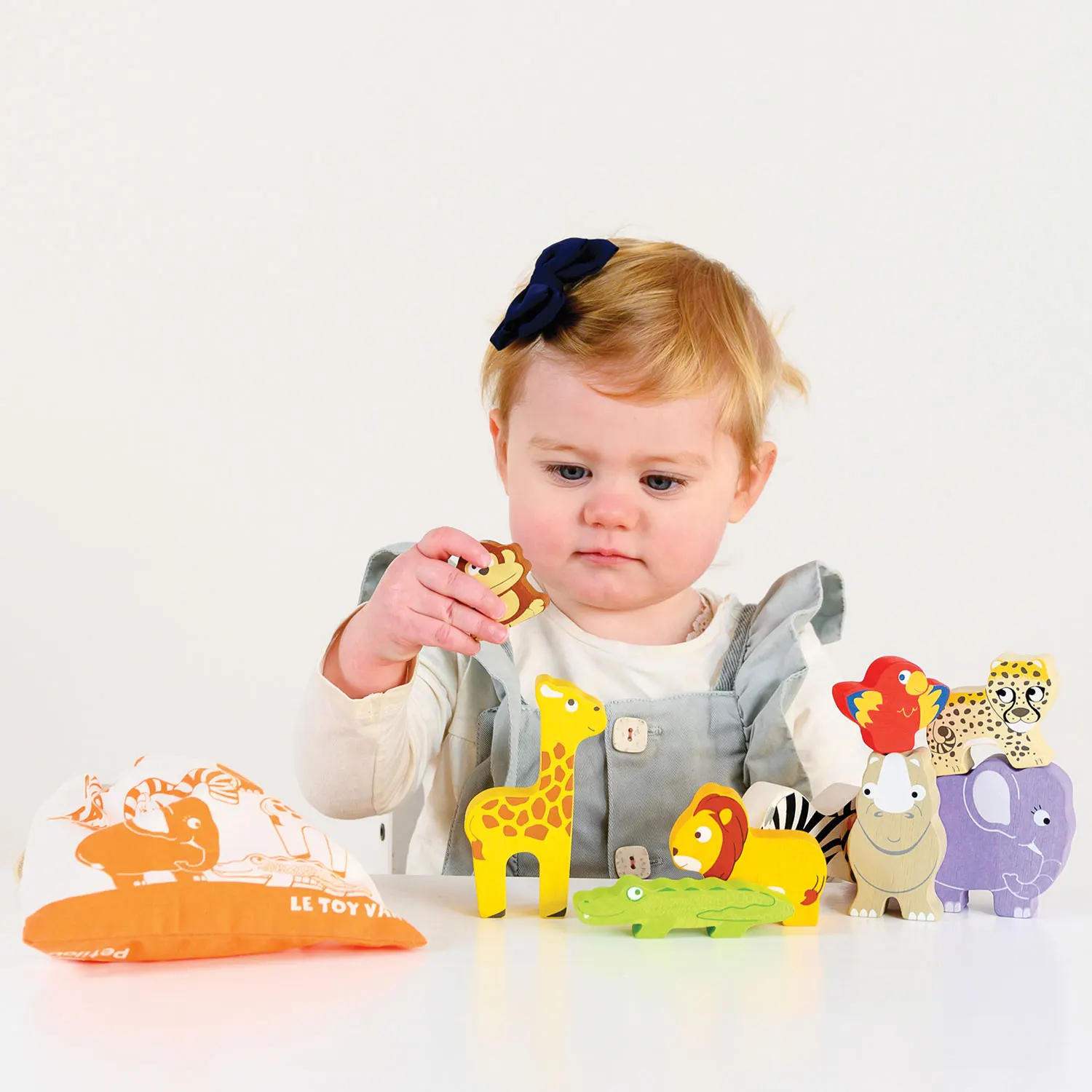 Stapelspiel Afrika / Africa Stacking Animals & Bag-Le Toy Van (LTV)