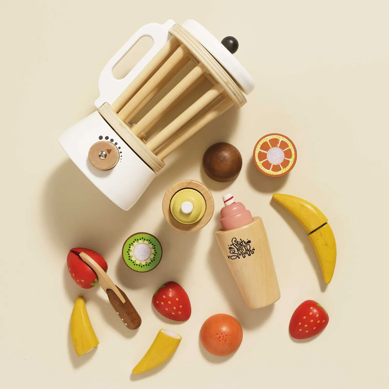 Fruit & Smoothie Blender Set (New Look)-Le Toy Van (LTV)