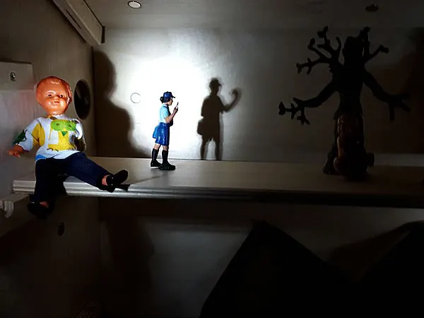 Spielbühne für Psychotherapie und Beratung von Nicola Sauer-KIKT · Kölner Institut für Kindertherapie