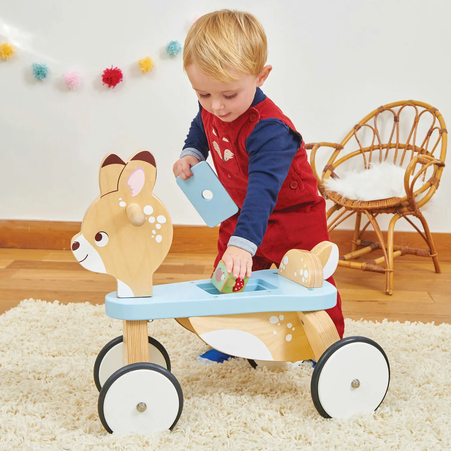 Rutschfahrzeug Reh / Woodland Ride-On Deer-Le Toy Van (LTV)