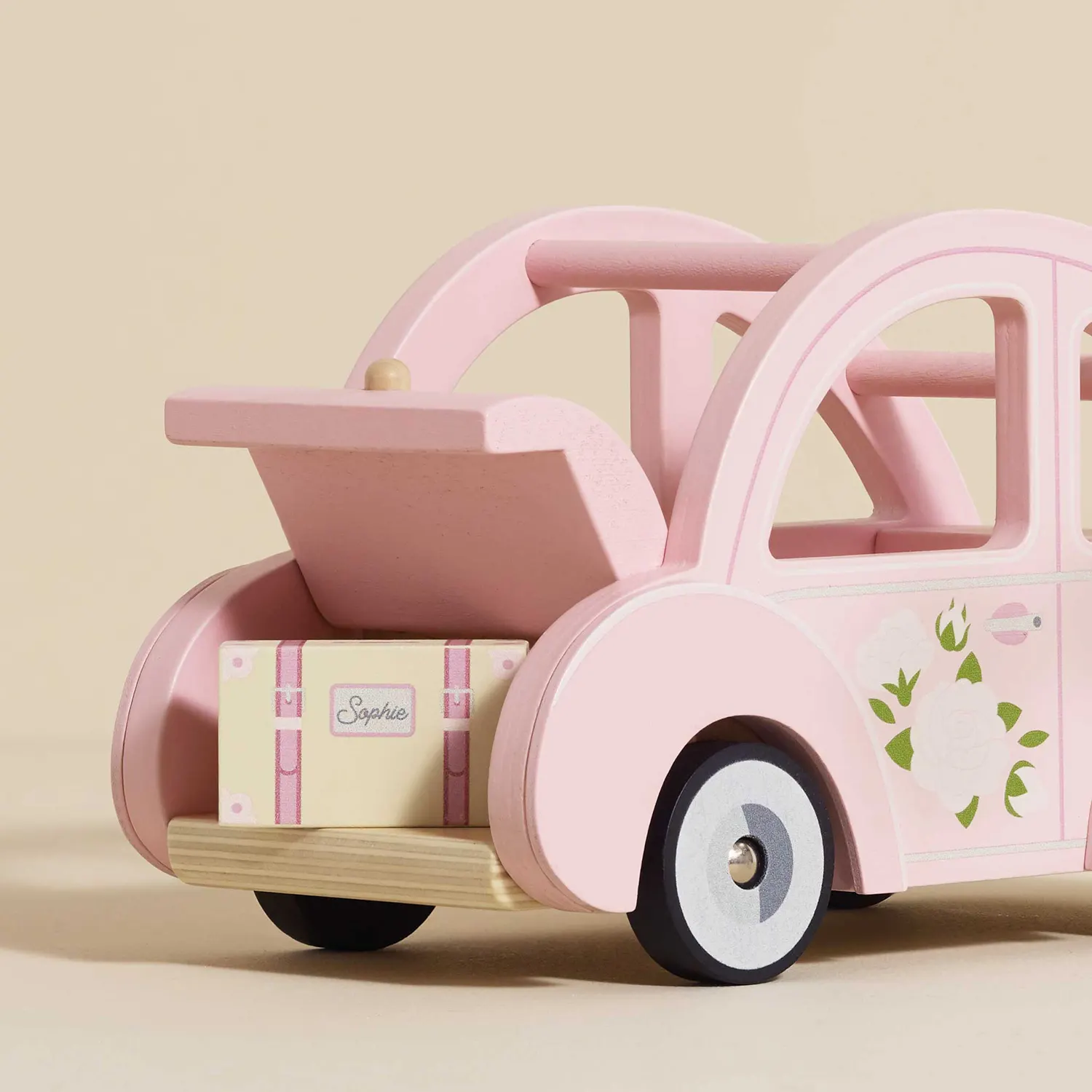 Sophies Auto / Sophie‘s Toy Car (New Look)-Le Toy Van (LTV)