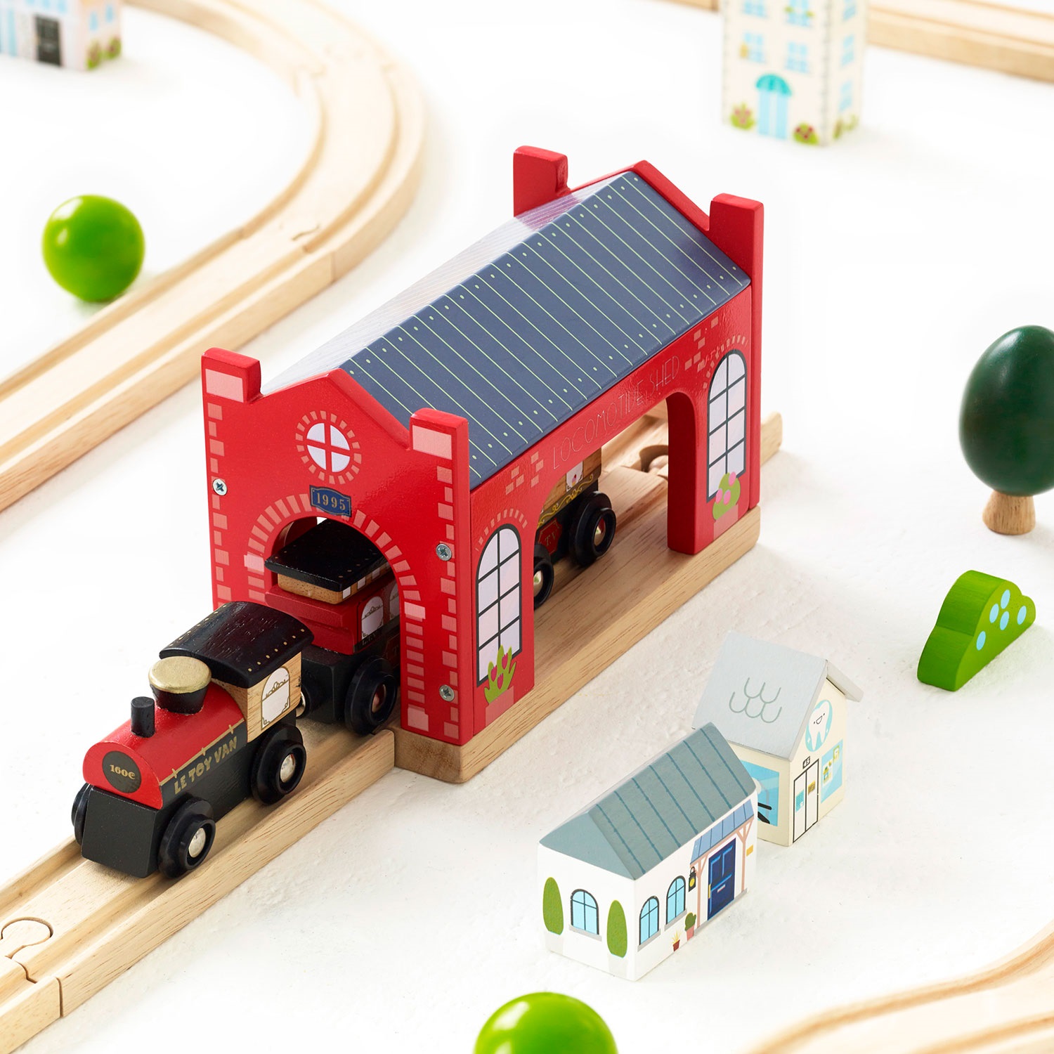London Train Set-Le Toy Van (LTV)