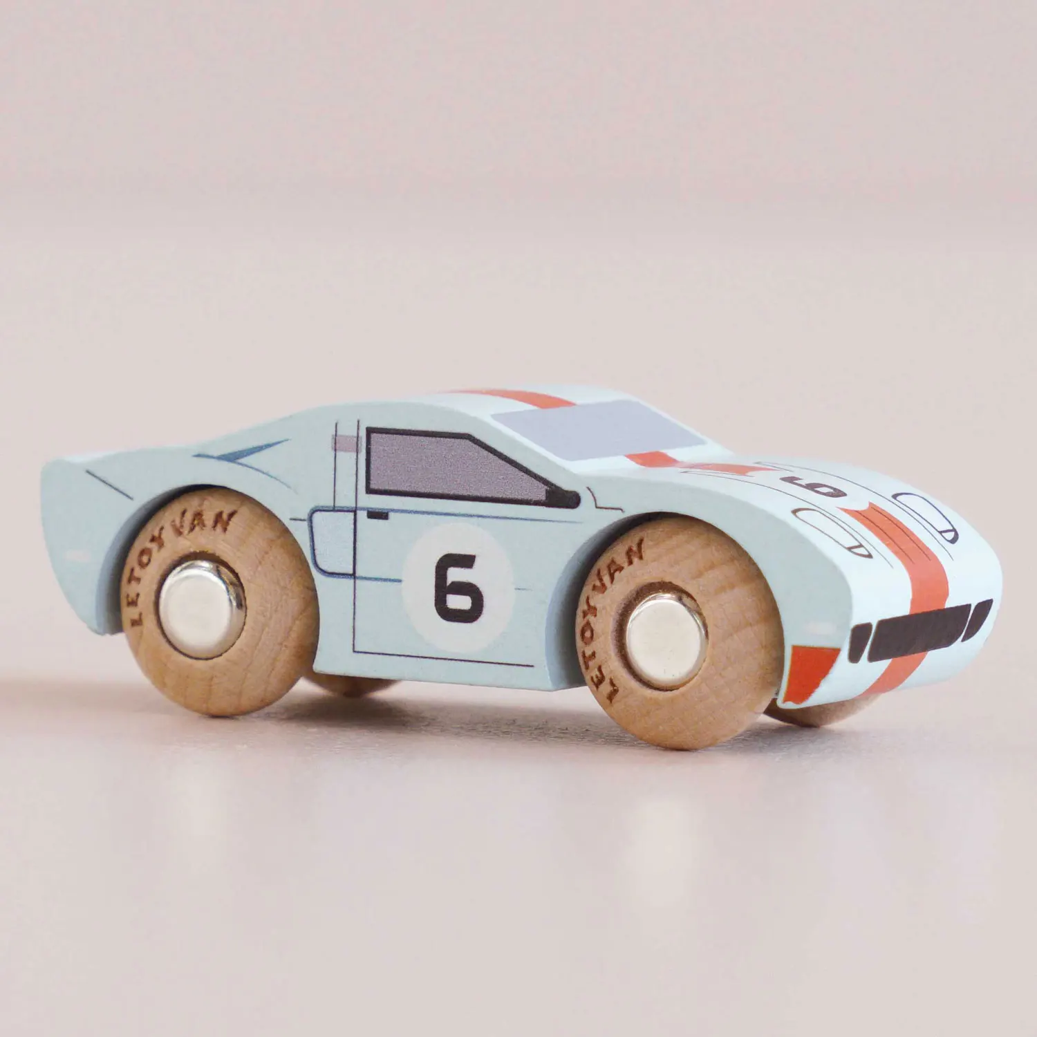 GT145 Fred-Le Toy Van (LTV)