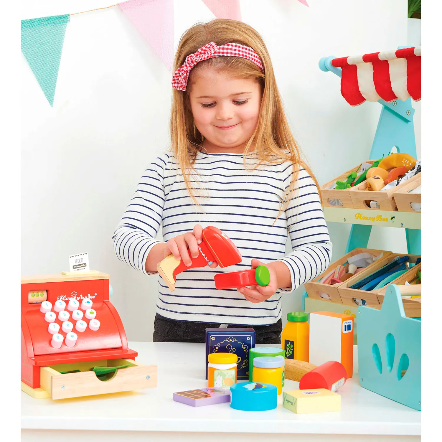 Gefüllter Einkaufskorb & Scanner / Groceries Set & Scanner-Le Toy Van (LTV)