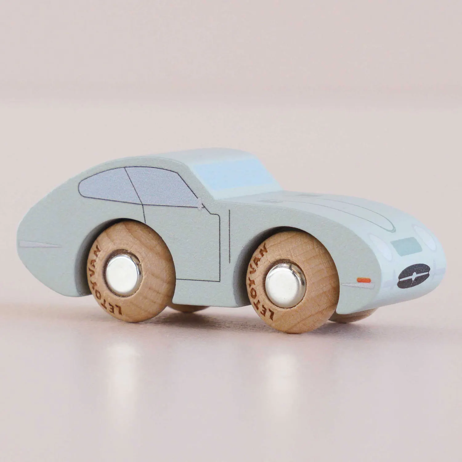 GT15 Jude-Le Toy Van (LTV)