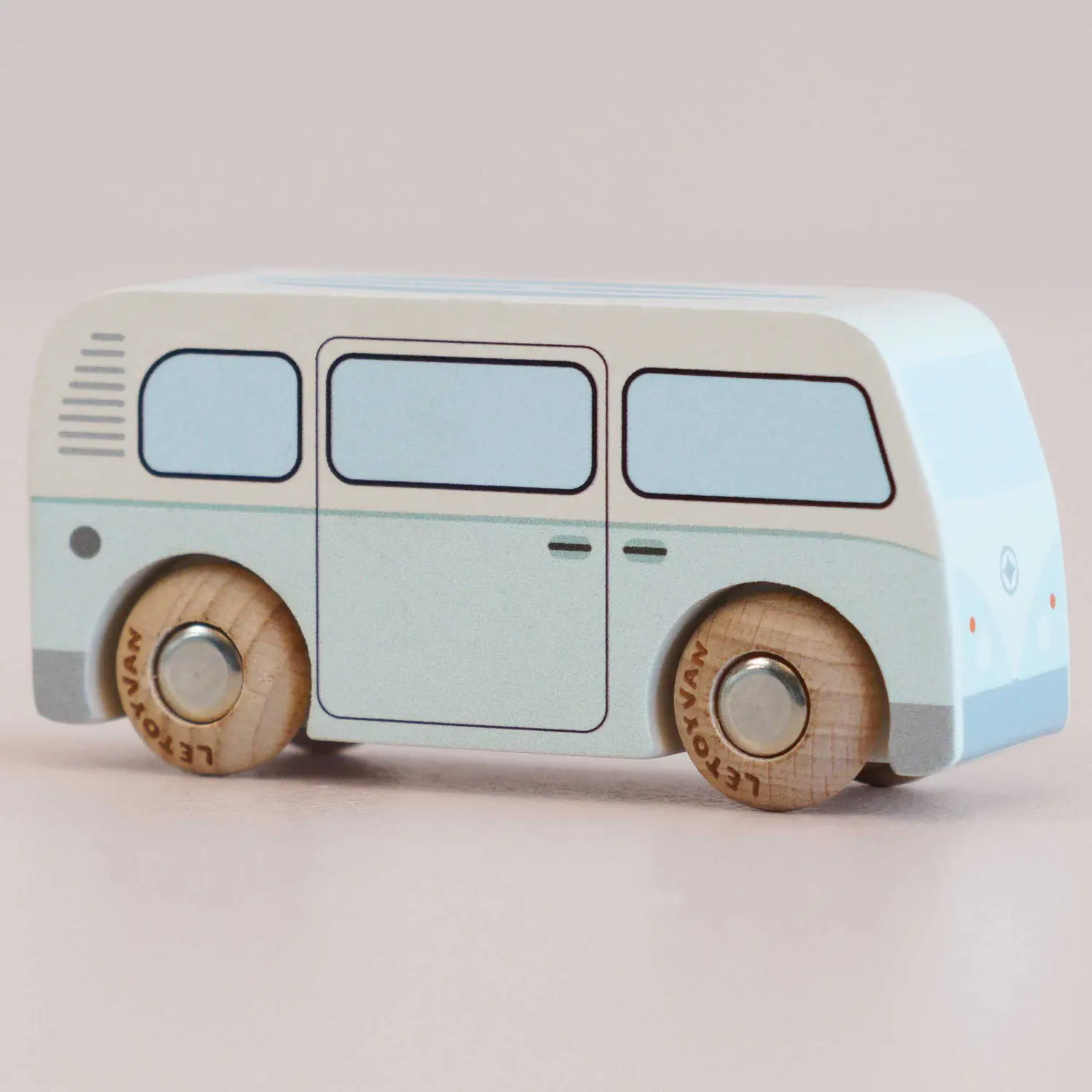 GT160 Daisy-Le Toy Van (LTV)