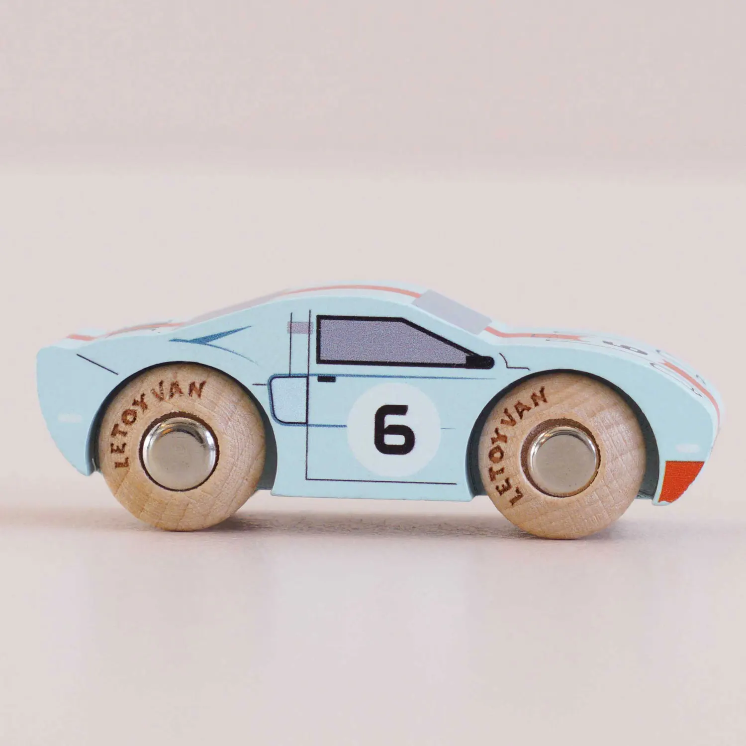 GT145 Fred-Le Toy Van (LTV)