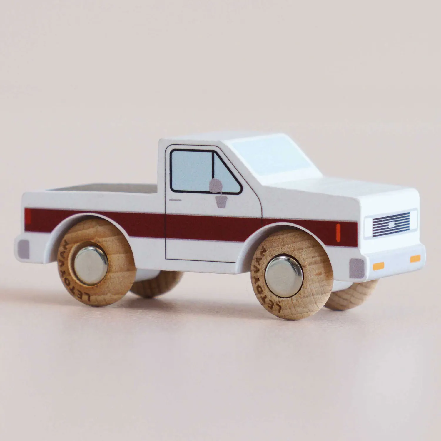 GT165 Charlie-Le Toy Van (LTV)