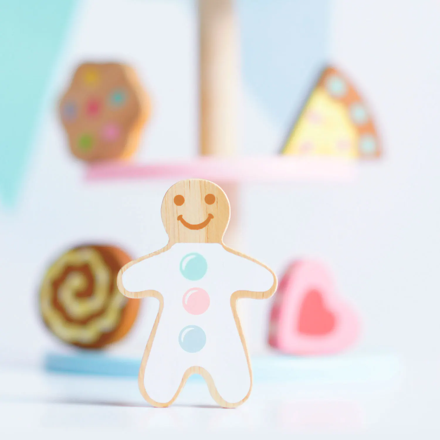 Kuchenständer / Three Tier Cake Stand-Le Toy Van (LTV)