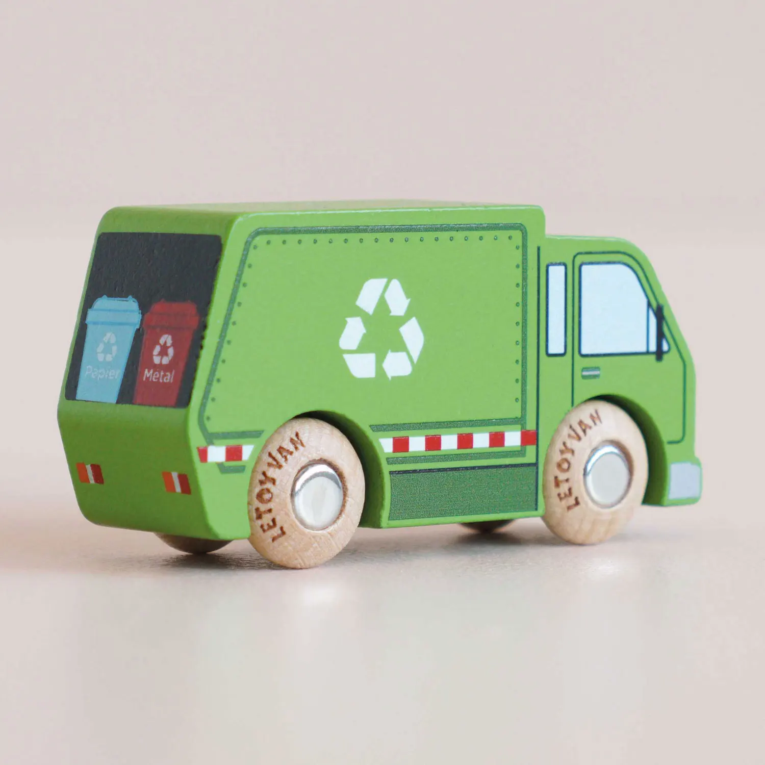 GT200 Rudy-Le Toy Van (LTV)