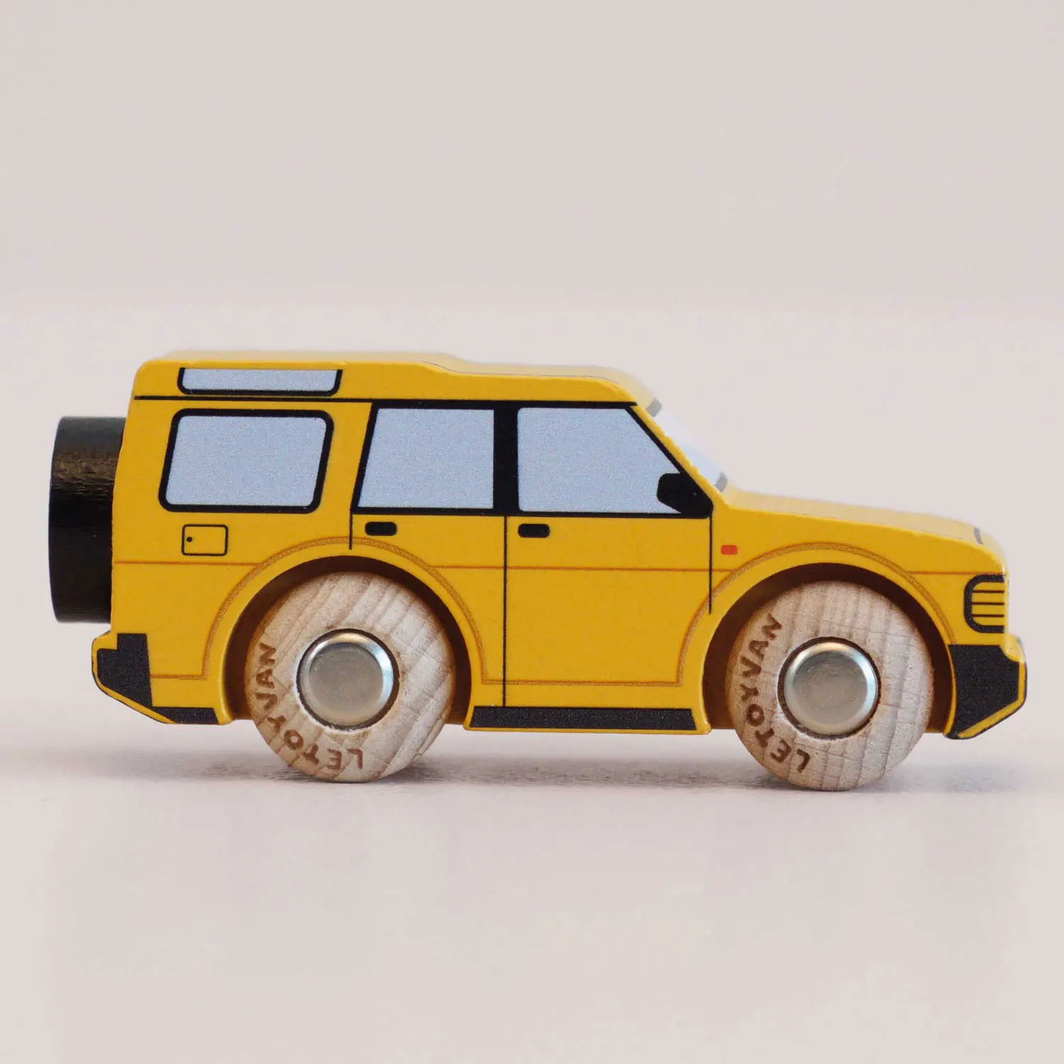GT195 Riley-Le Toy Van (LTV)