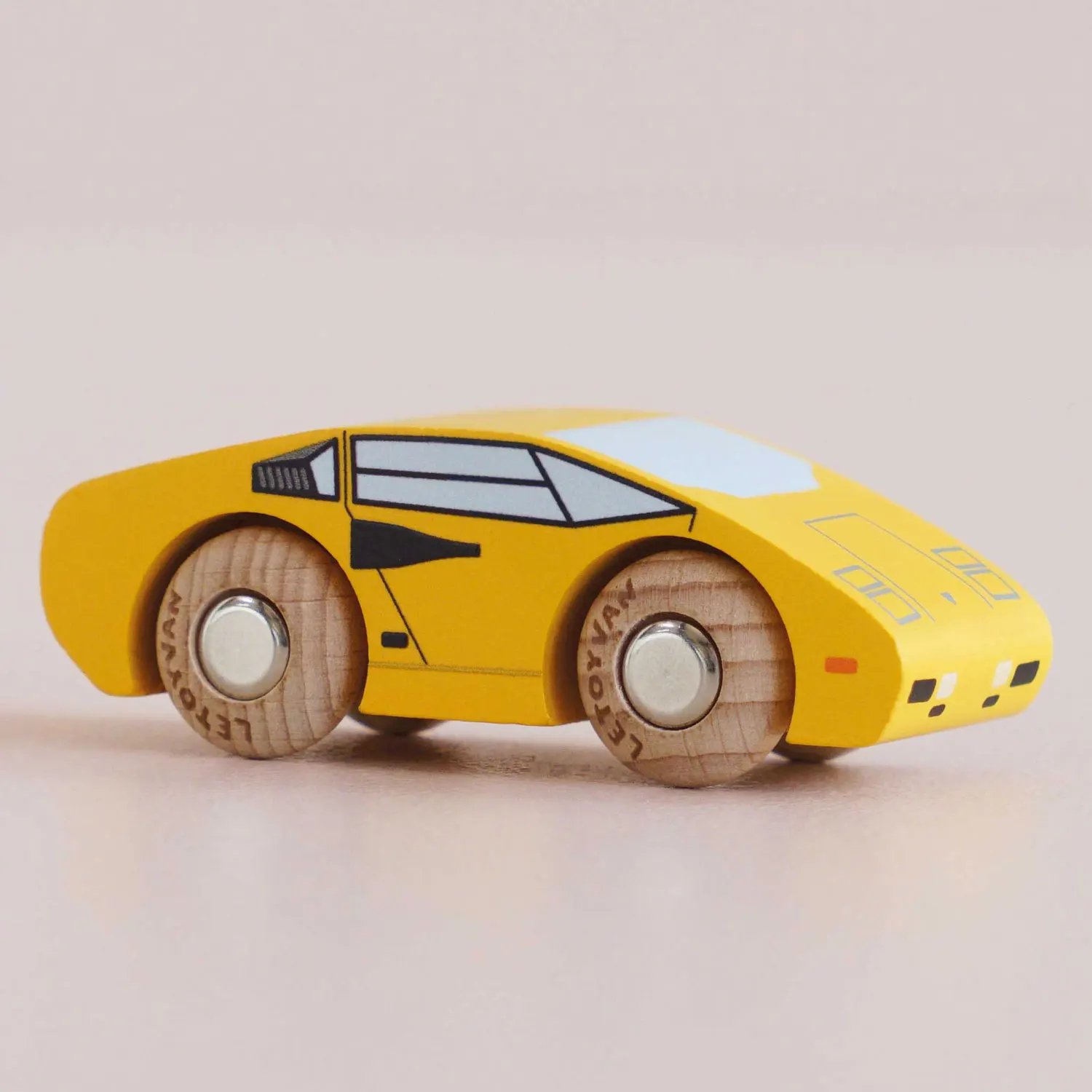 GT80 Lando-Le Toy Van (LTV)