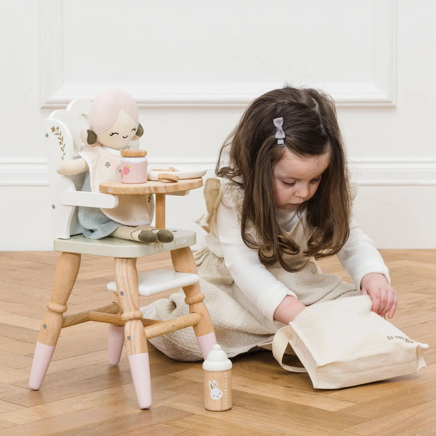 Baby Wickel- und Pflegeset / Dolls Nursing Kit and Bag-Le Toy Van (LTV)