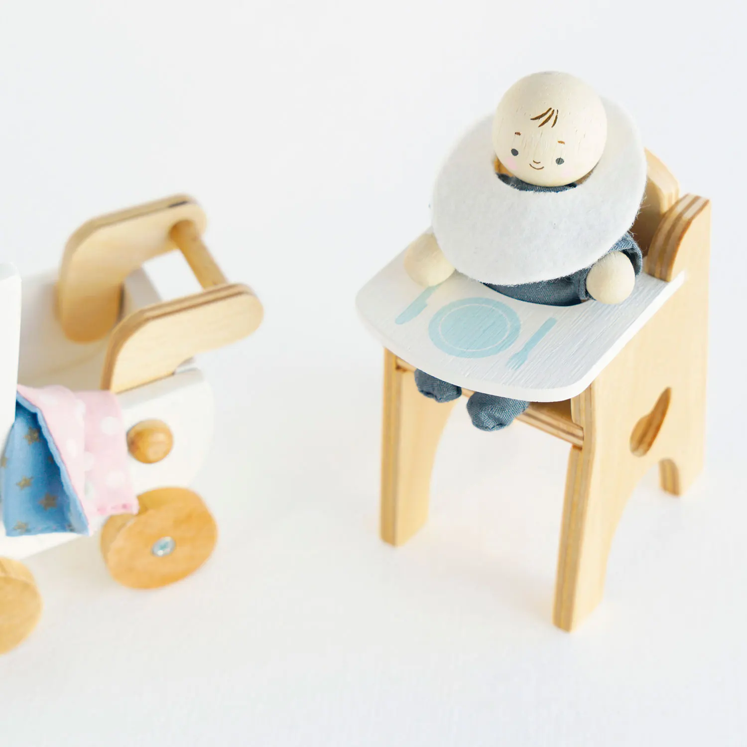 Kleinkind mit Ausstattung / Dolls House Nursery & Baby Set-Le Toy Van (LTV)