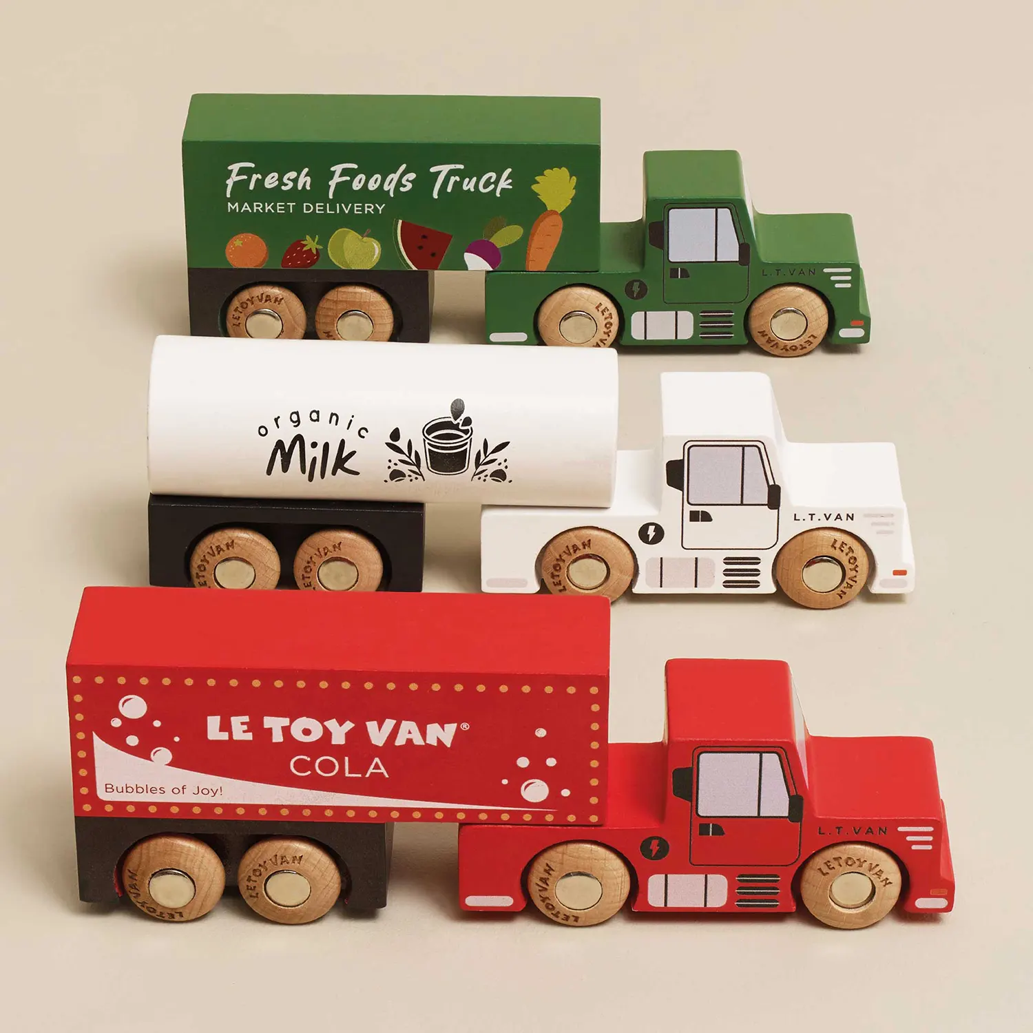 Wooden Trailer Truck Set / Lastwagen-Set-Le Toy Van (LTV)