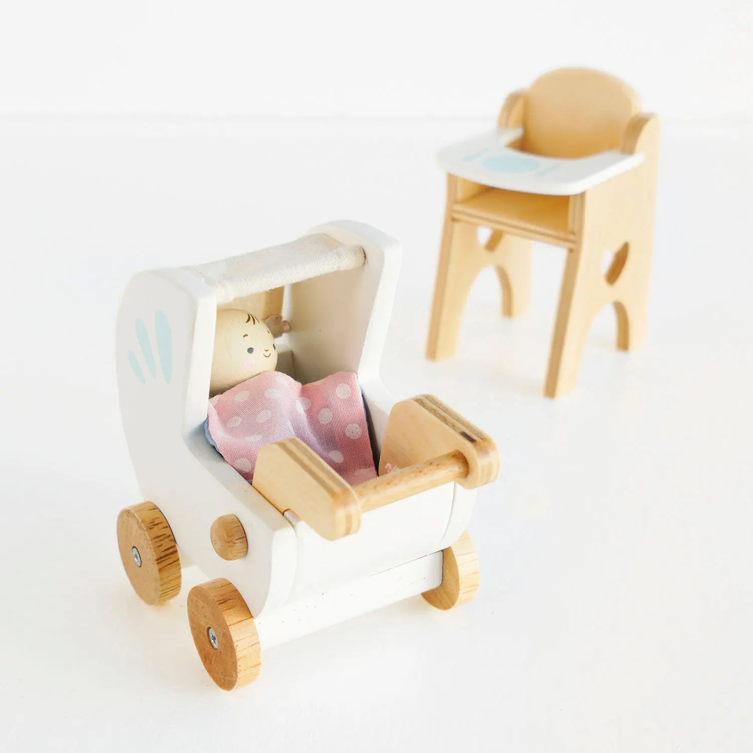 Kleinkind mit Ausstattung / Dolls House Nursery & Baby Set-Le Toy Van (LTV)