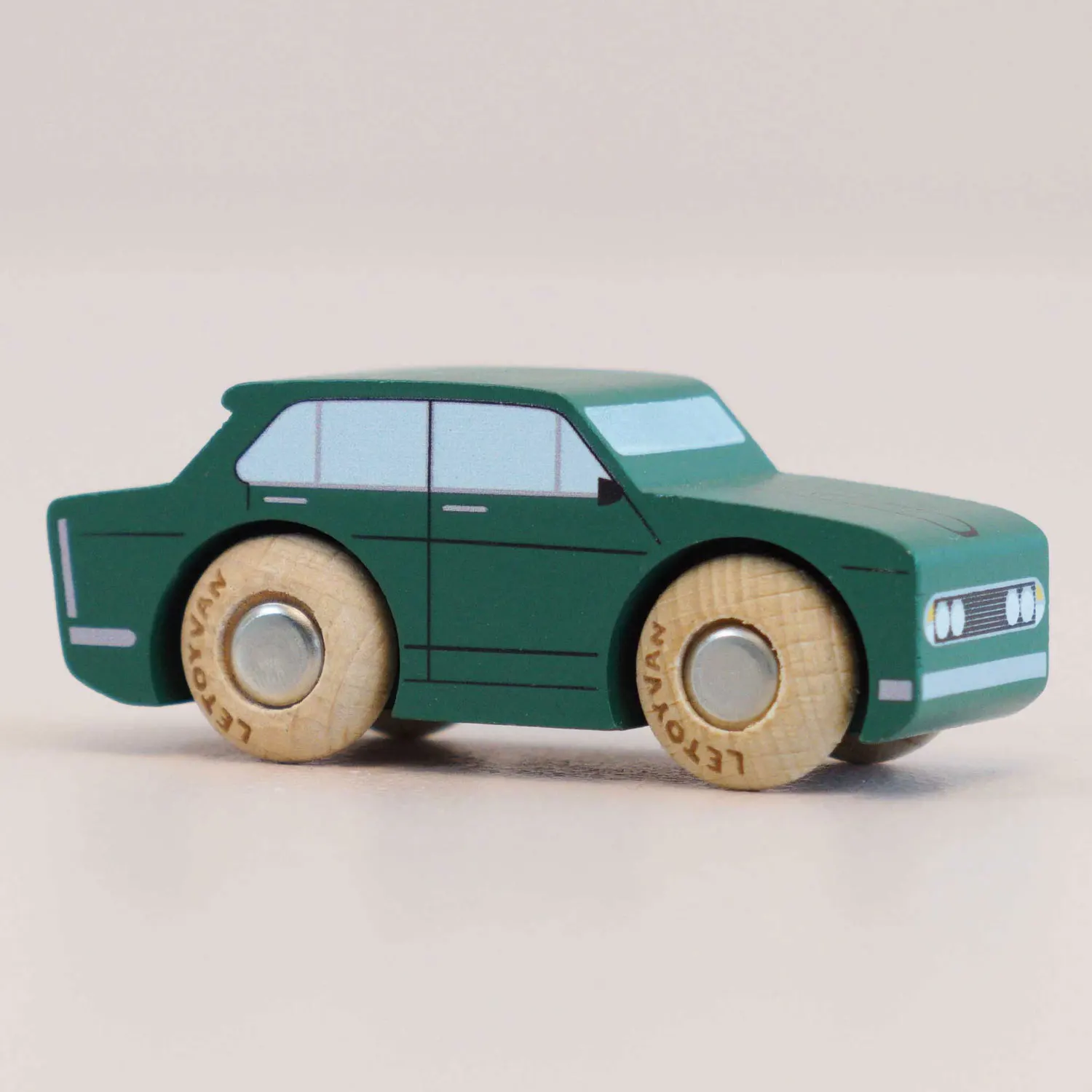 GT20 Tommy-Le Toy Van (LTV)