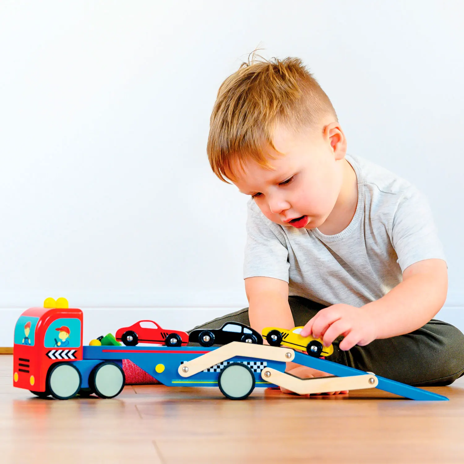 Rennwagen Transporter Set / Race Car Transporter Set-Le Toy Van (LTV)